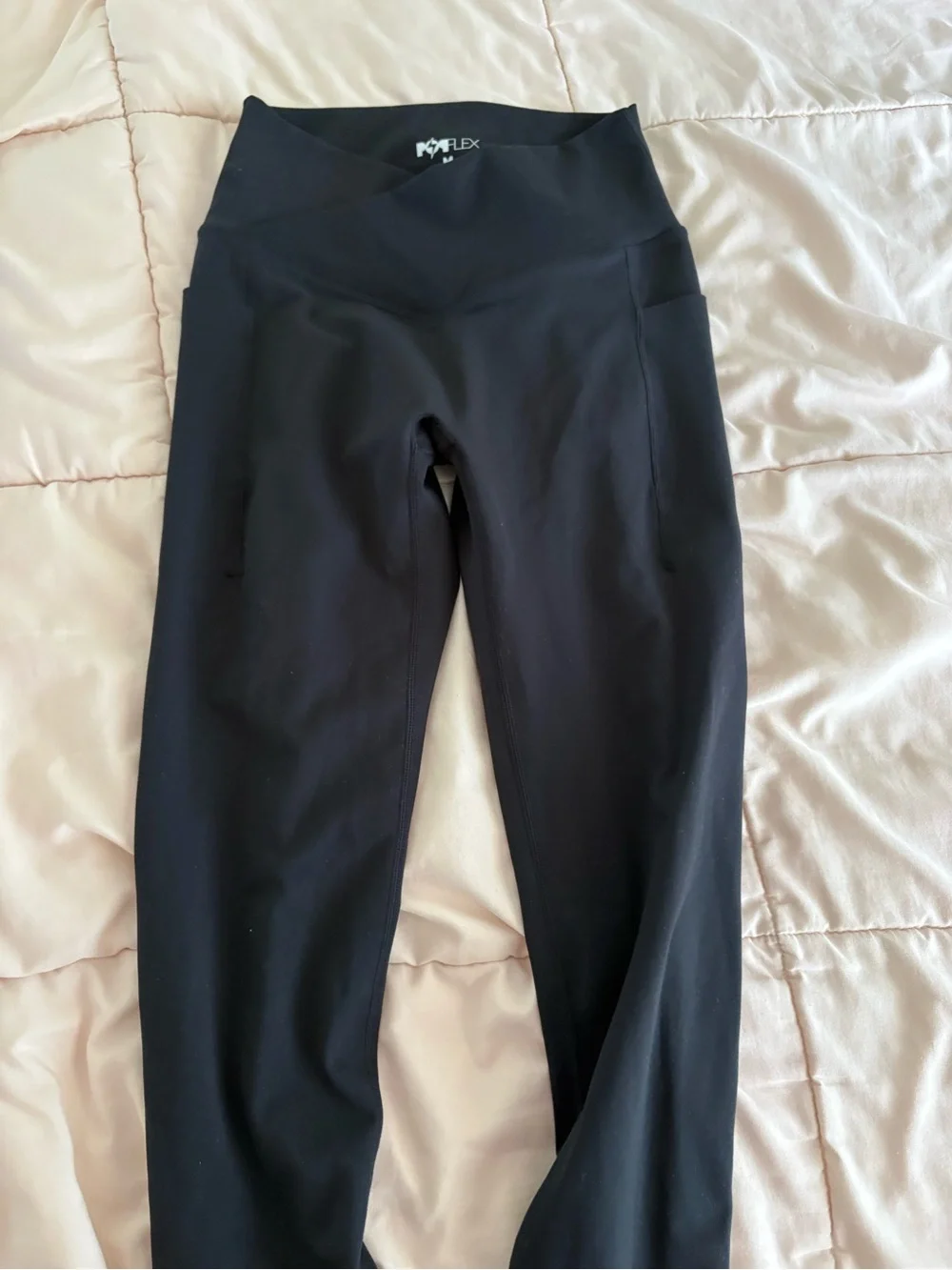 POPFLEX Black Activewear leggings - Picture 1 of 3
